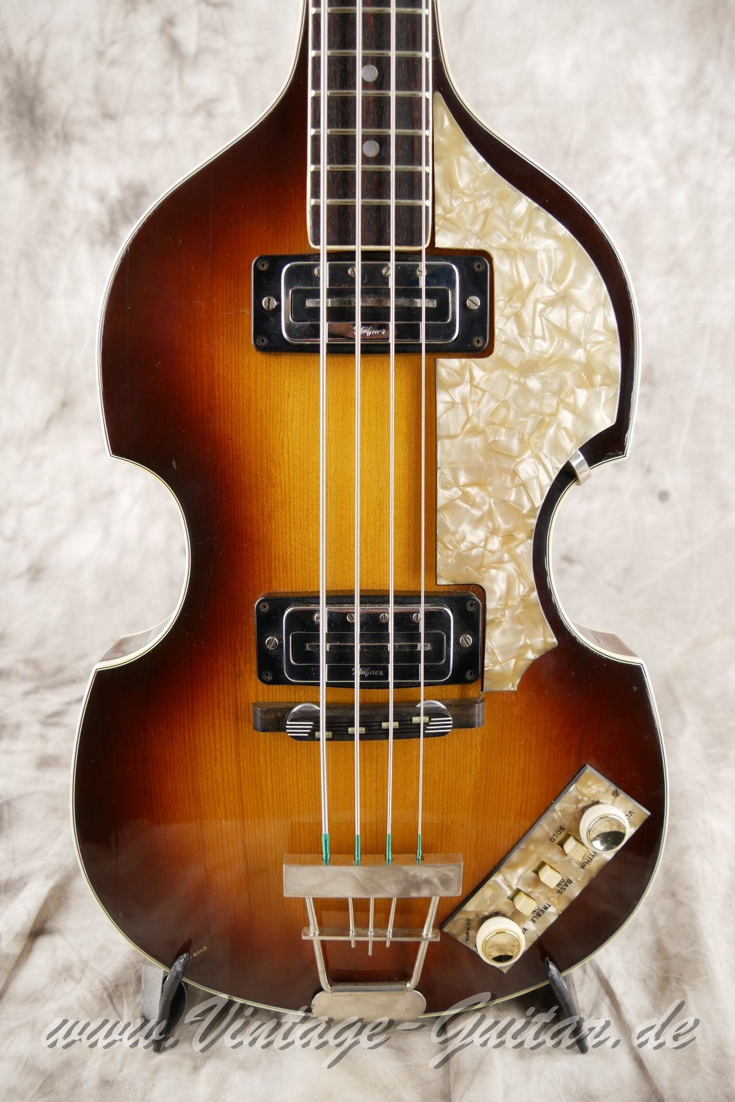 img/vintage/5912/hofner_5001_ violin_bass_1969_germany-007.JPG